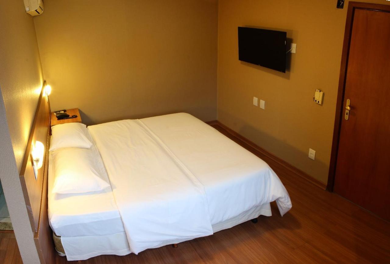 Hotel Bernal Ituiutaba